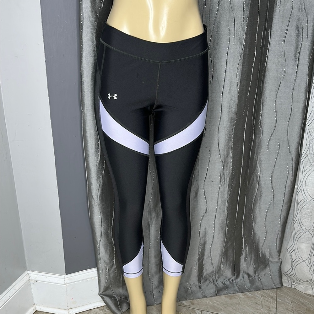 Under Armour women’s Sz L Gray and Purple  Athletic Leggings